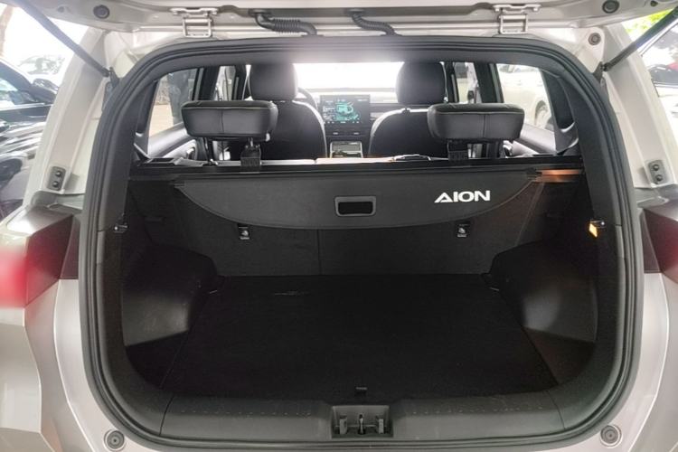 Used AION Y 2022 70 Intelligent Edition Lithium Iron Phosphate Trunk