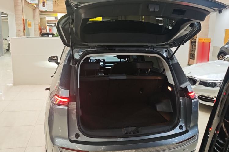 Used AION Y 2022 Plus 70 Smart Edition Trunk
