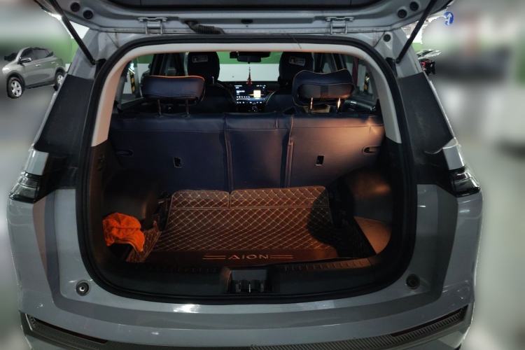 Used AION Y 2022 Plus 70 Smart Edition Trunk