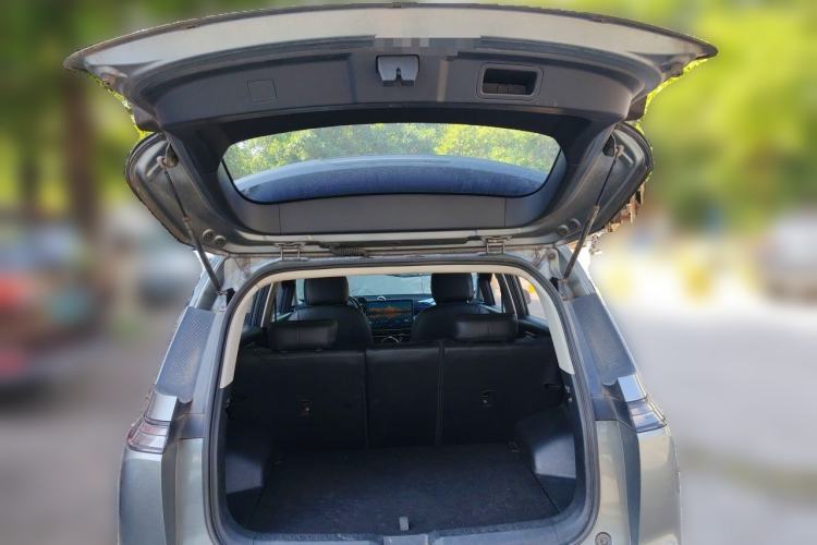 Used AION Y 2022 Plus 80 Enjoy Edition Trunk