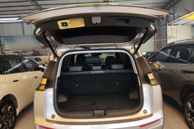 Used AION Y 2022 Plus 70 Tech Edition Trunk