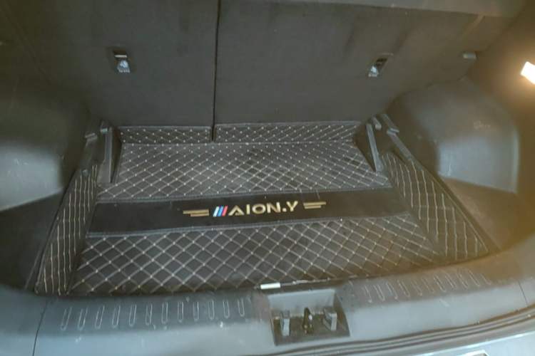Used AION Y 2022 Plus 70 Enjoy Edition Trunk