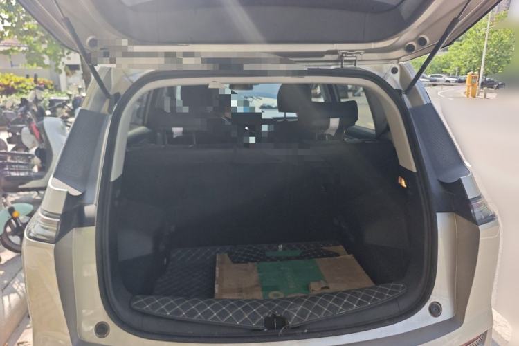 Used AION Y 2022 Plus 80 Smart Edition Trunk
