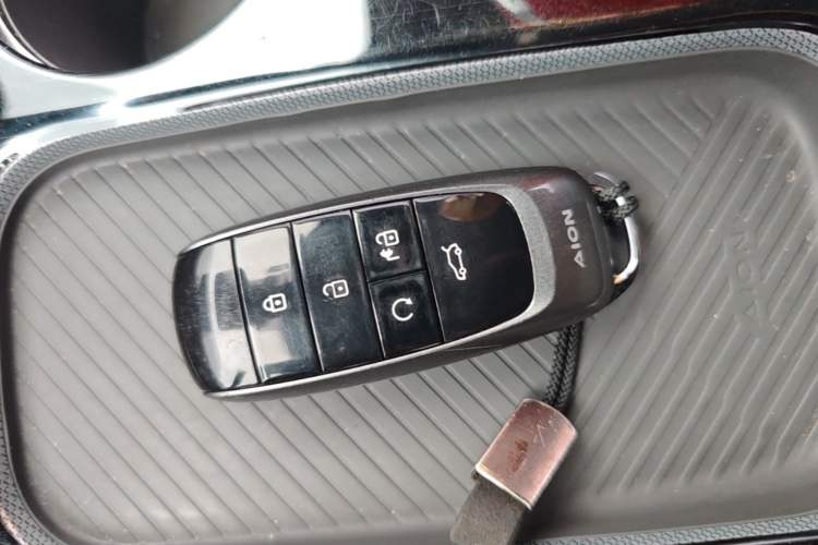 Used AION Y 2022 Plus 70 Smart Edition Vehicle Key