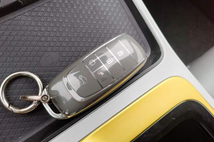 Used AION Y 2022 70 Intelligent Edition Ternary Lithium Vehicle Key