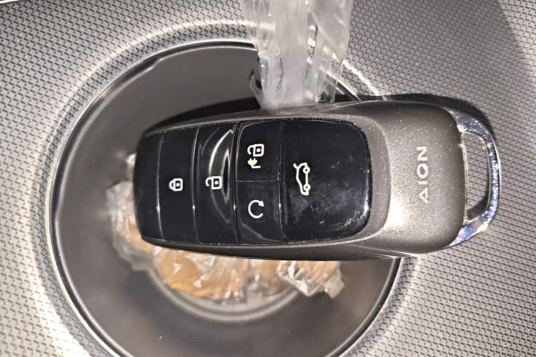Used AION Y 2022 Plus 70 Smart Edition Vehicle Key