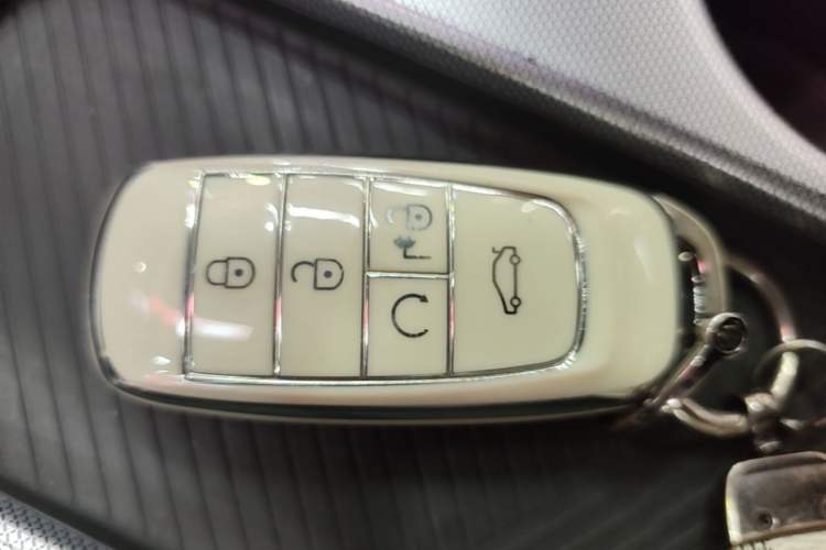 Used AION Y 2022 Plus 70 Smart Edition Vehicle Key