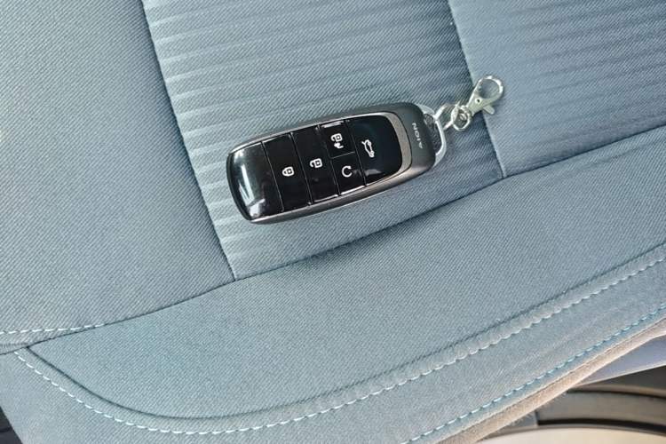 Used AION Y 2022 Plus 70 Enjoy Edition Vehicle Key