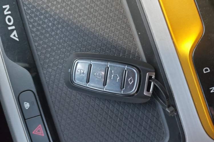 Used AION Y 2022 70 Tech Edition Lithium Iron Phosphate Vehicle Key