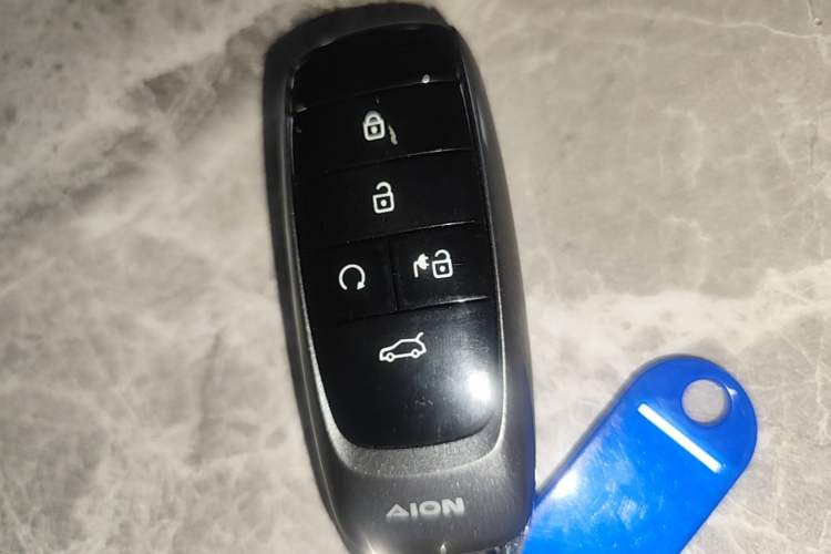 Used AION Y 2022 Plus 70 Smart Edition Vehicle Key