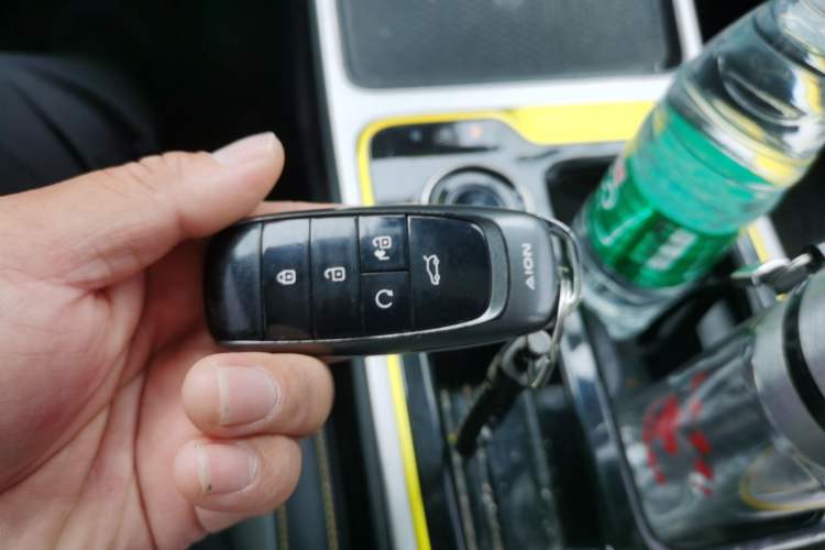 Used AION Y 2022 70 Tech Edition Lithium Iron Phosphate Vehicle Key
