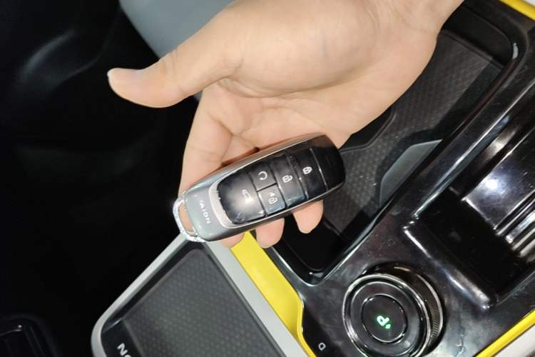 Used AION Y 2022 70 Intelligent Edition Lithium Iron Phosphate Vehicle Key