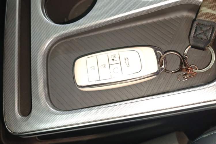Used AION Y 2022 Plus 70 Smart Edition Vehicle Key