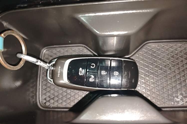Used AION Y 2022 70 Intelligent Edition Lithium Iron Phosphate Vehicle Key