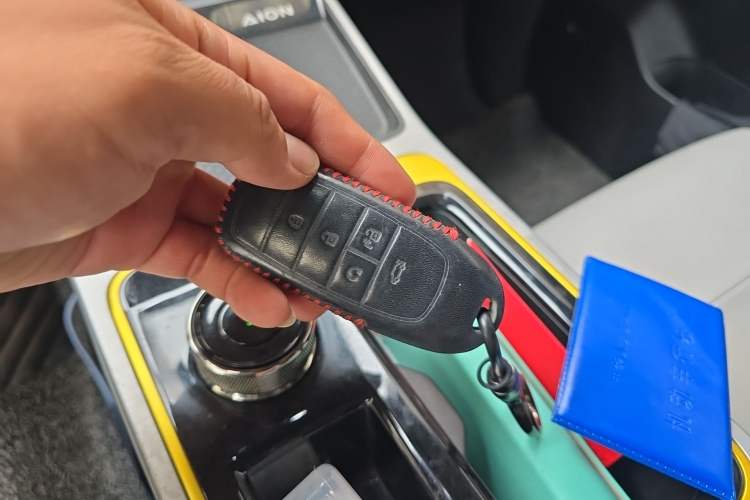 Used AION Y 2022 70 Tech Edition Lithium Iron Phosphate Vehicle Key