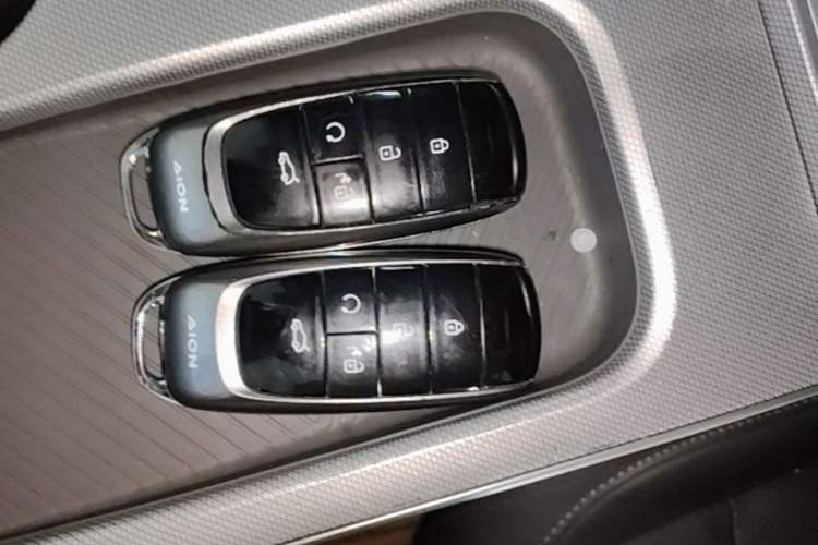 Used AION Y 2022 Plus 70 Smart Edition Vehicle Key