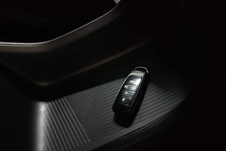 Used AION Y 2022 70 Intelligent Edition Lithium Iron Phosphate Vehicle Key