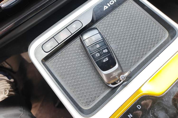 Used AION Y 2022 70 Enjoyment Edition Lithium Iron Phosphate Vehicle Key