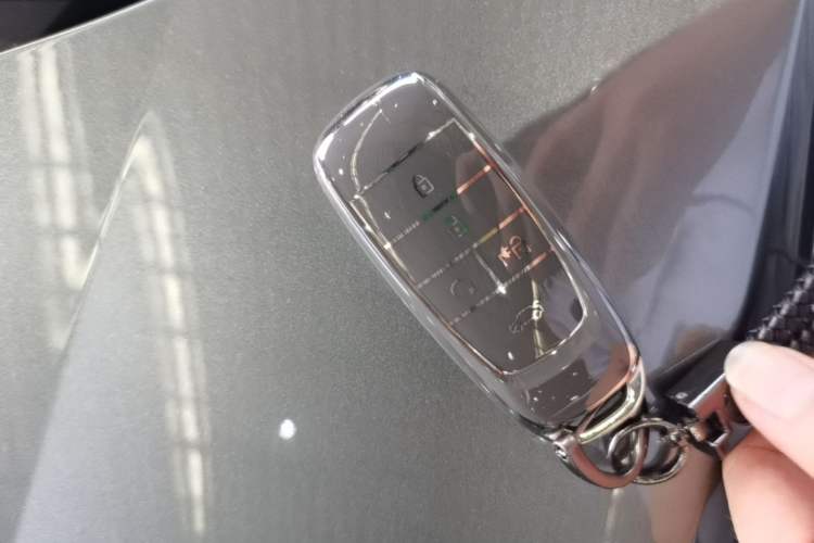 Used AION Y 2022 70 Intelligent Edition Lithium Iron Phosphate Vehicle Key