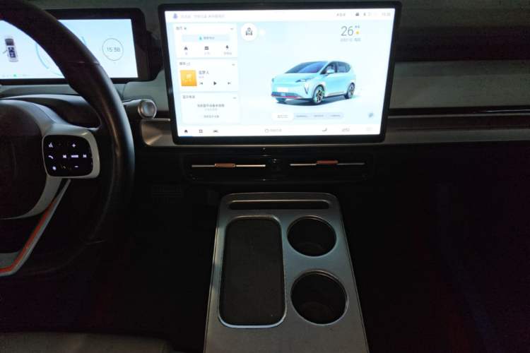Used AION Y 2022 Plus 70 Smart Edition Audio And AC Panel
