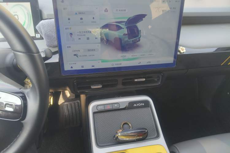 Used AION Y 2022 Plus 70 Smart Edition Audio And AC Panel
