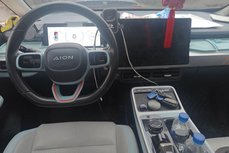 Used AION Y 2022 70 Intelligent Edition Lithium Iron Phosphate Center Console