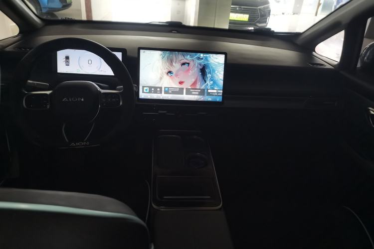 Used AION Y 2022 Plus 70 Enjoy Edition Center Console