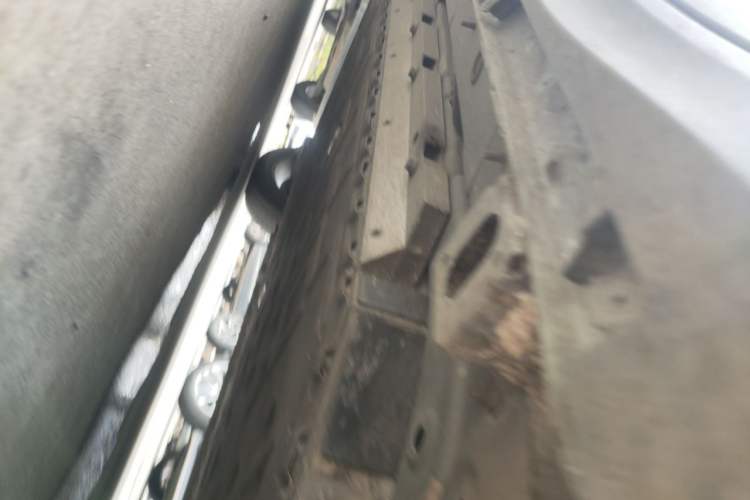 Used AION Y 2022 70 Intelligent Driving Version Lithium Iron Phosphate Chassis Front Right
