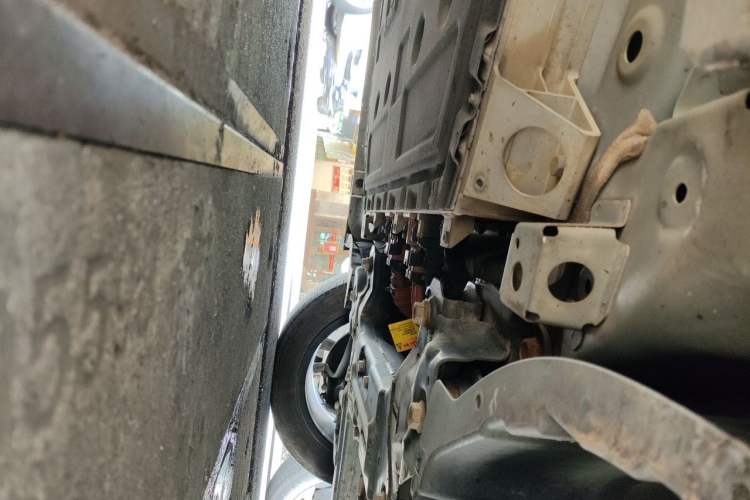 Used AION Y 2022 Plus 70 Smart Edition Chassis Front Right