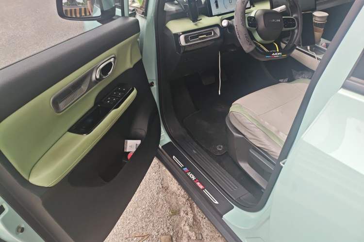 Used AION Y 2022 Plus 70 Enjoy Edition Driver Seat