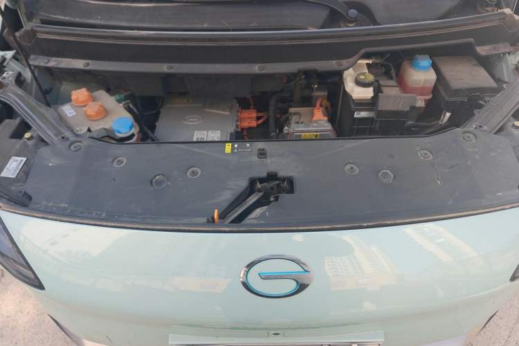 Used AION Y 2022 Plus 70 Smart Edition Engine Bay