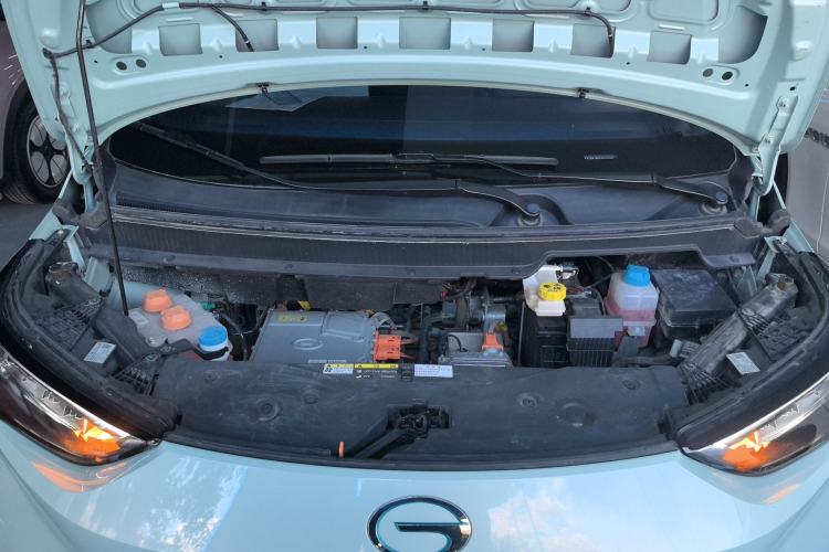 Used AION Y 2022 80 Ultra-Long Range Edition Engine Bay