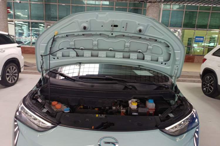 Used AION Y 2022 70 Intelligent Edition Lithium Iron Phosphate Engine Bay