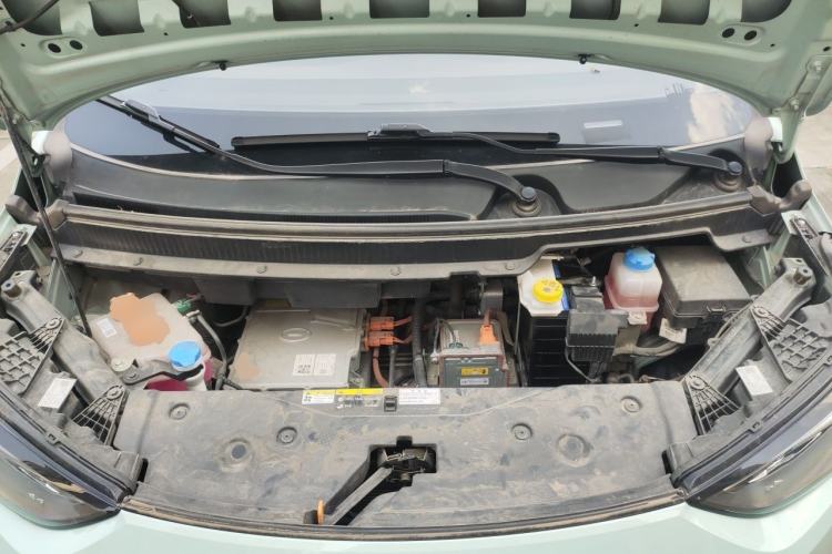 Used AION Y 2022 70 Intelligent Driving Version Lithium Iron Phosphate Engine Bay