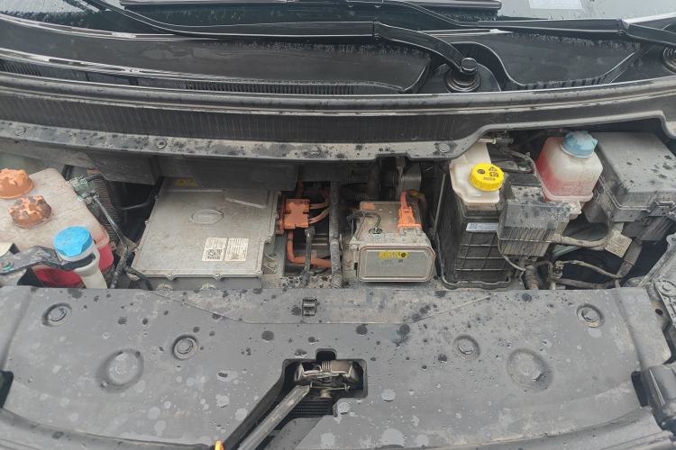 Used AION Y 2022 70 Intelligent Edition Lithium Iron Phosphate Engine Bay