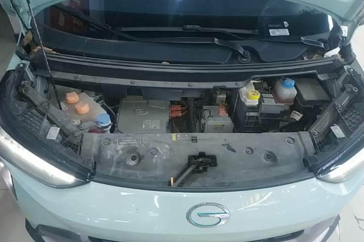 Used AION Y 2022 70 Intelligent Edition Lithium Iron Phosphate Engine Bay