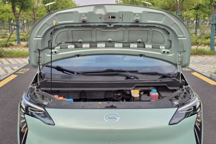 Used AION Y 2022 Plus 70 Tech Edition Engine Bay