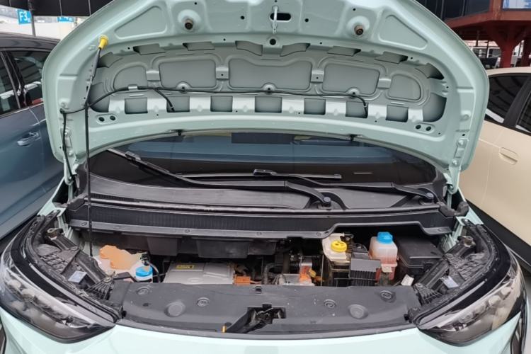 Used AION Y 2022 70 Intelligent Edition Lithium Iron Phosphate Engine Bay