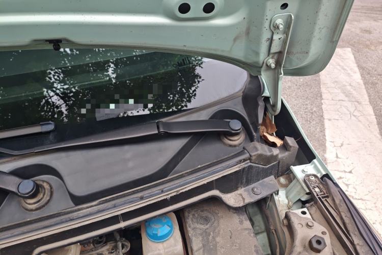 Used AION Y 2022 Plus 70 Enjoy Edition Engine Bay Left