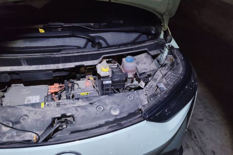 Used AION Y 2022 70 Enjoyment Edition Lithium Iron Phosphate Engine Bay Left