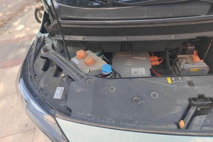 Used AION Y 2022 Plus 70 Smart Edition Engine Bay Right