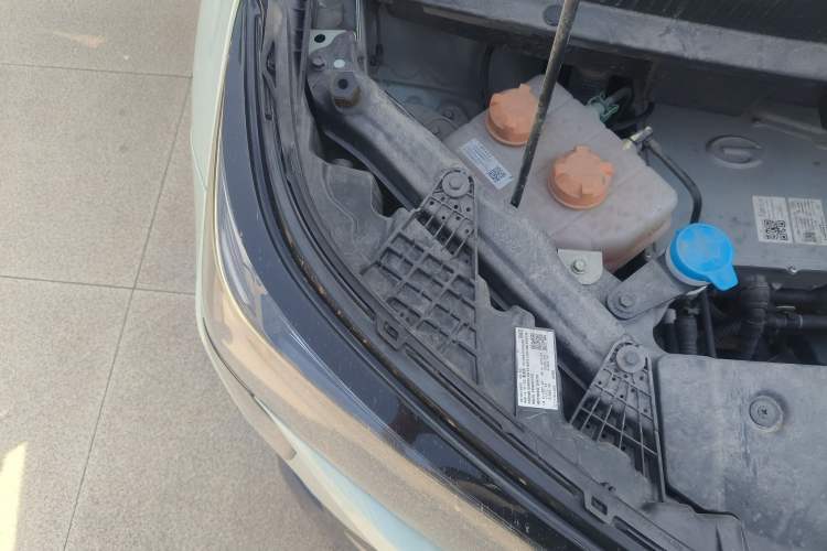 Used AION Y 2022 Plus 70 Smart Edition Engine Bay Right