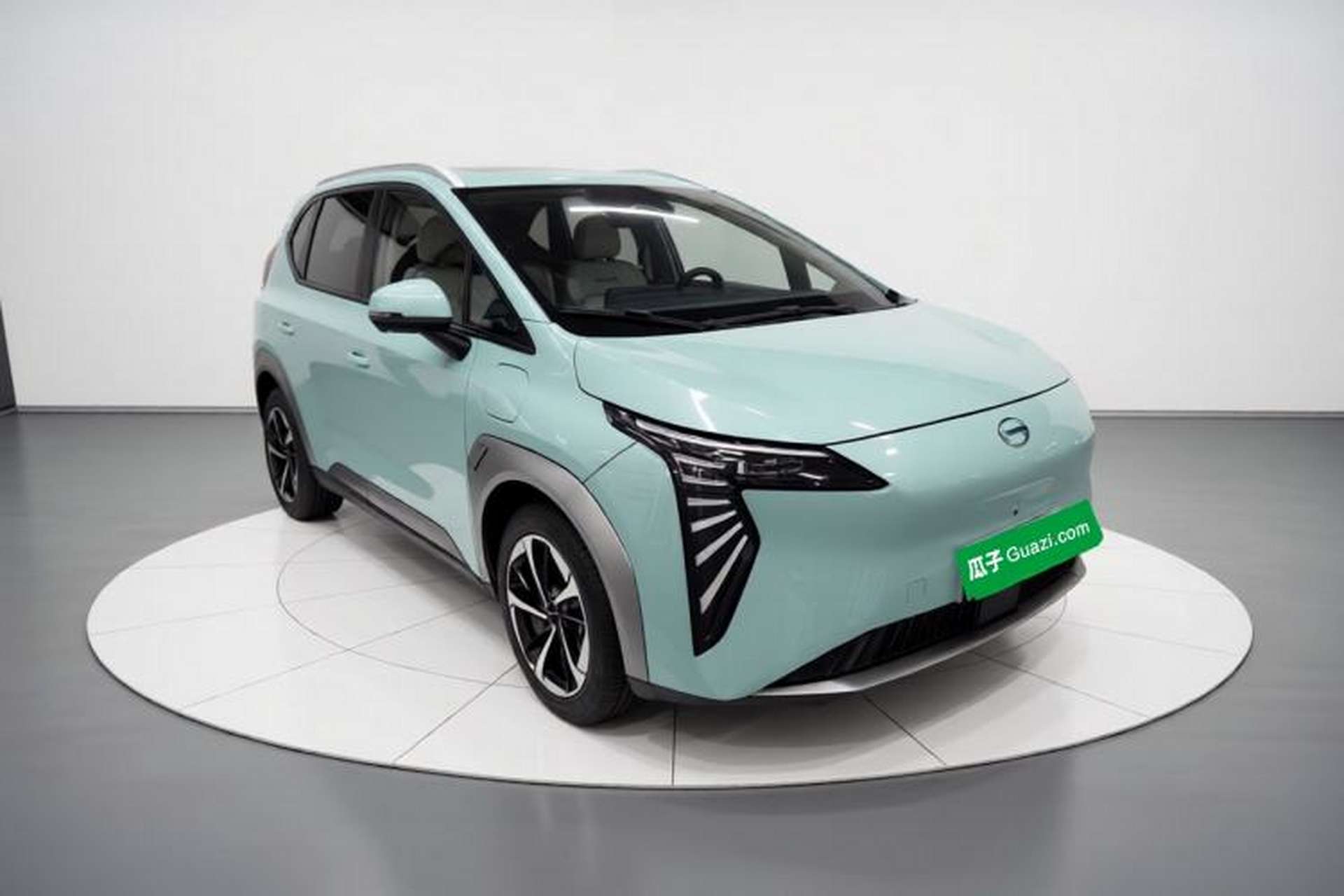 Used AION Y 2022 Plus 70 Smart Edition Exterior 2