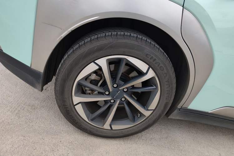 Used AION Y 2022 Plus 70 Smart Edition Exterior 5