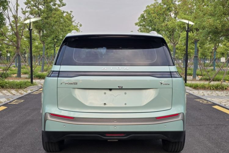 Used AION Y 2022 Plus 70 Tech Edition Exterior 5