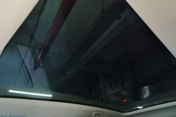 Used AION Y 2022 Plus 70 Smart Edition Headliner
