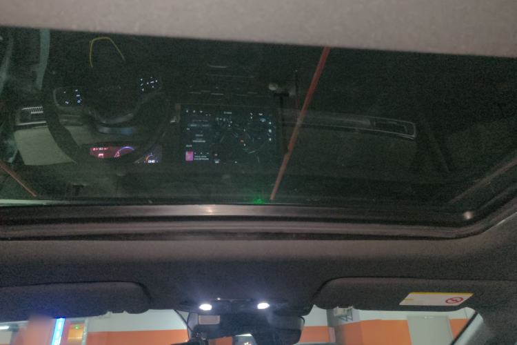 Used AION Y 2022 Plus 70 Smart Edition Headliner