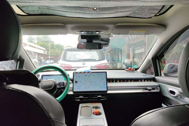 Used AION Y 2022 Plus 70 Smart Edition Headliner