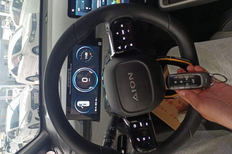 Used AION Y 2022 70 Intelligent Edition Lithium Iron Phosphate Interior 1
