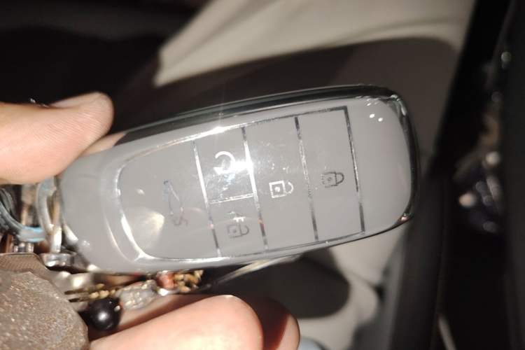 Used AION Y 2022 70 Intelligent Edition Lithium Iron Phosphate Interior 1